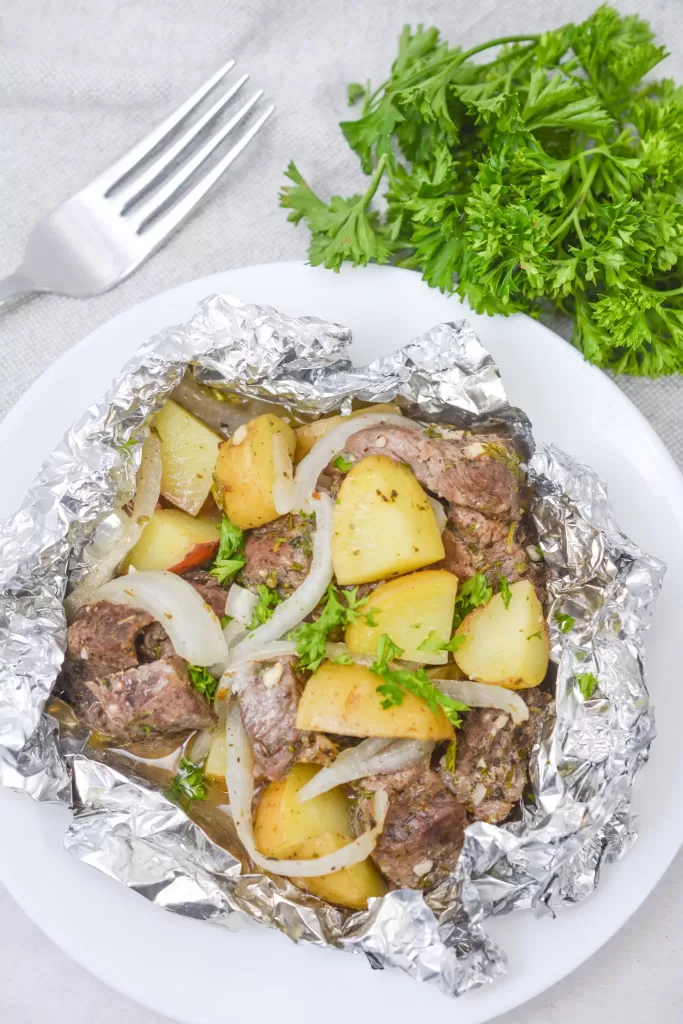 Garlic Steak and Potato Foil Packs