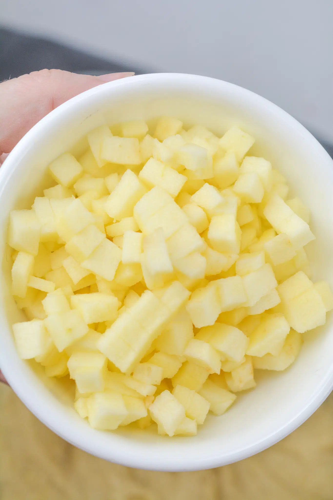 Cinnamon Apple Cake Recipe