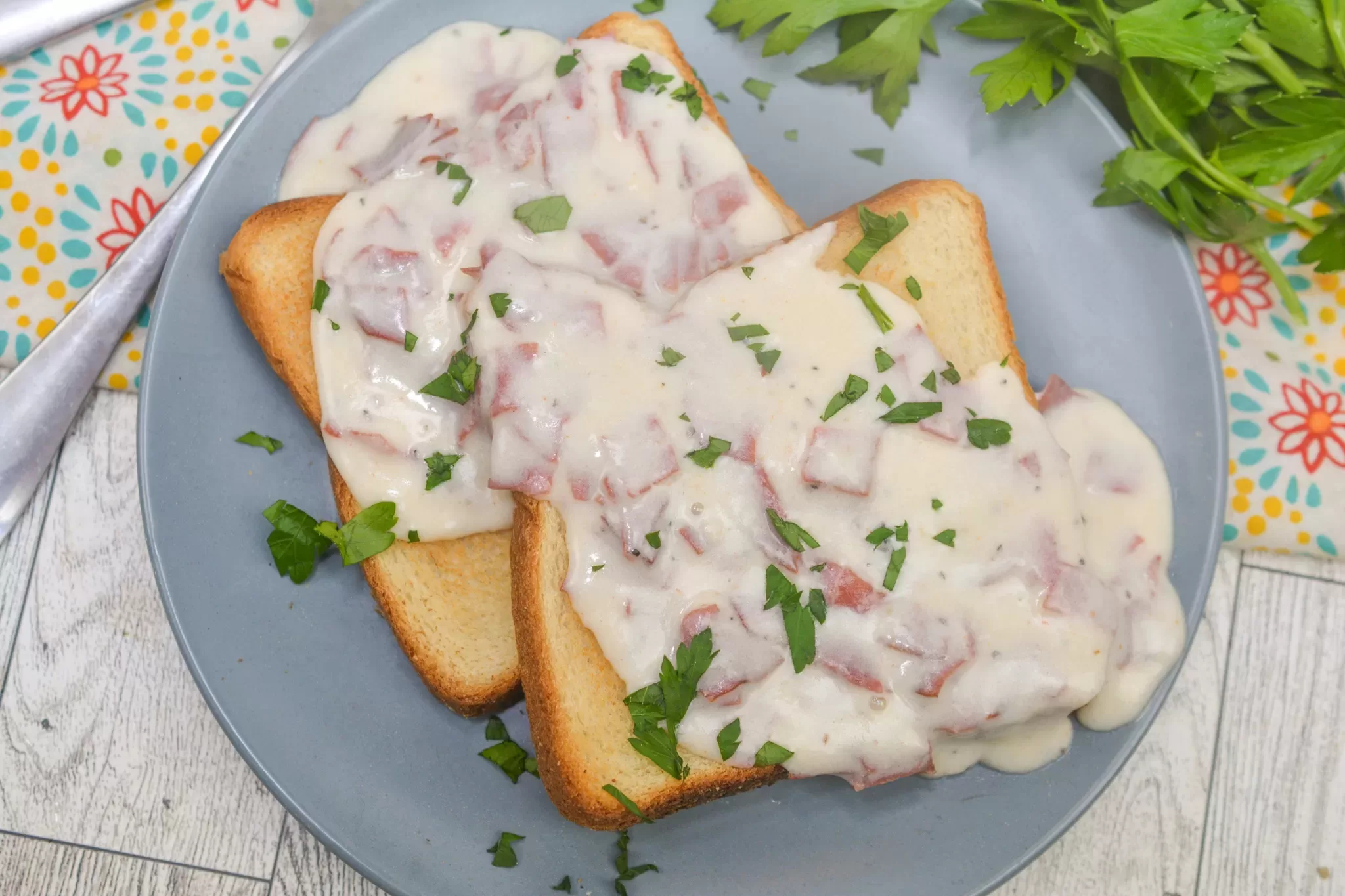 Creamed Chipped Beef on Toast