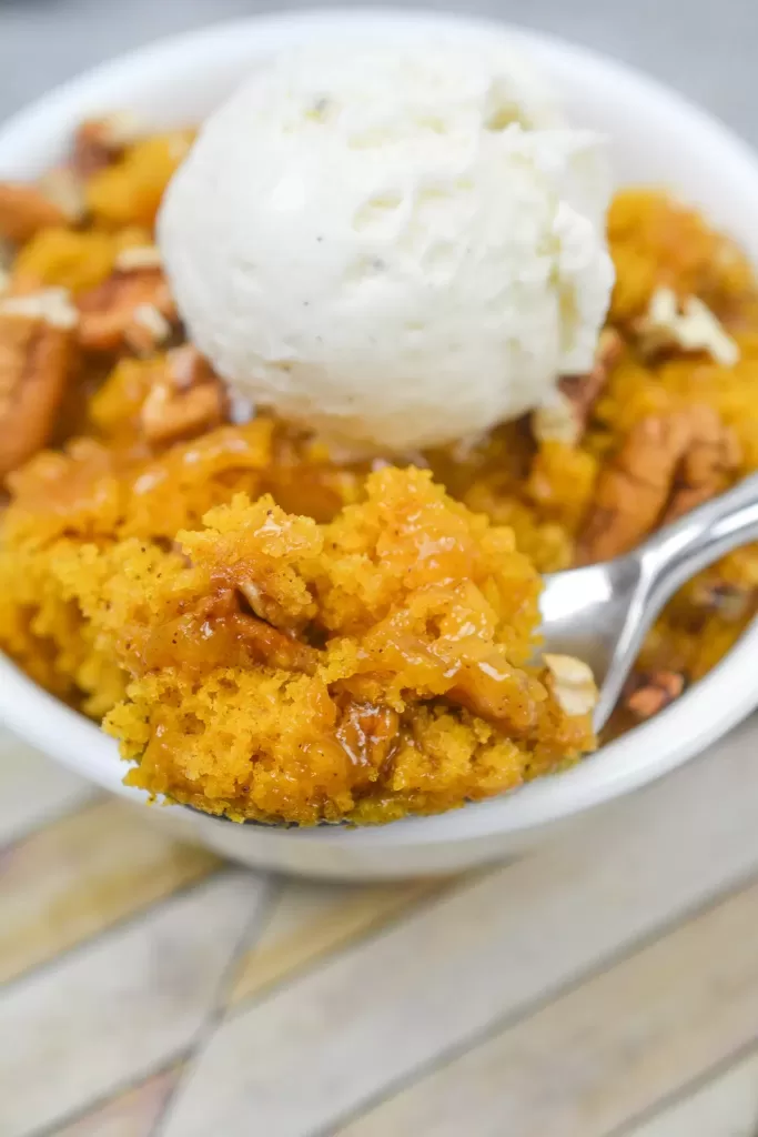 Pumpkin Pecan Cobbler