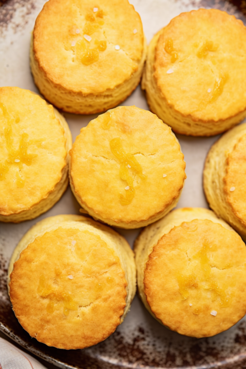 Easy Cornmeal Biscuits Recipe