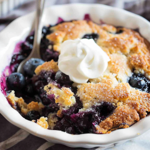 Easy Homemade Blueberry Cobbler