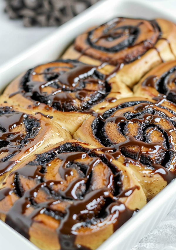 Chocolate Cinnamon Rolls Recipe