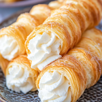 Easy Homemade Cream Horns