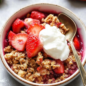 Classic Strawberry Rhubarb Crisp