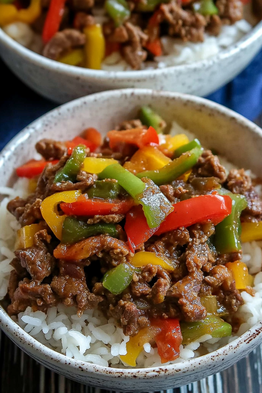 Quick Beef and Pepper Rice Bowls