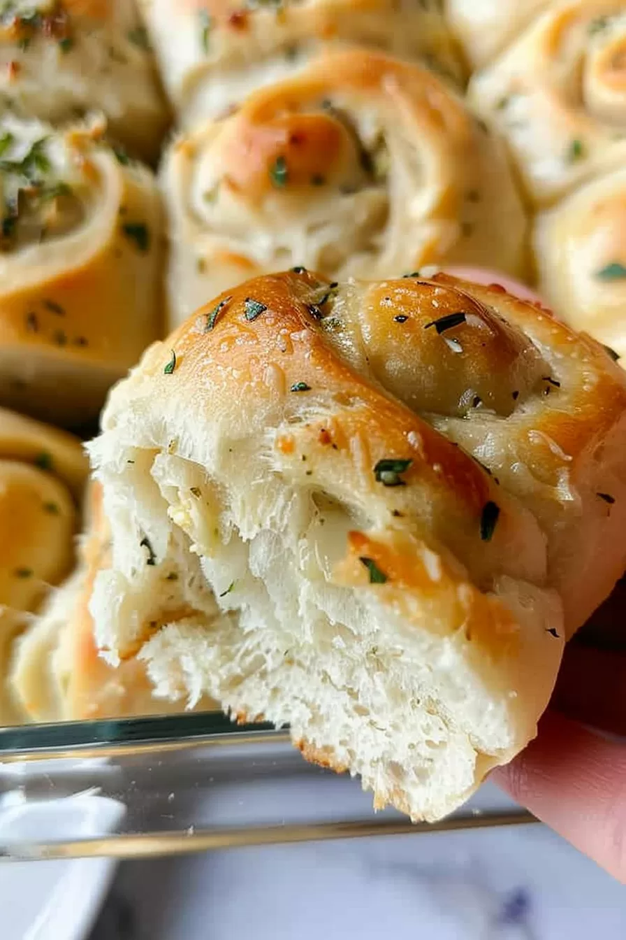 Soft Garlic Butter Rolls