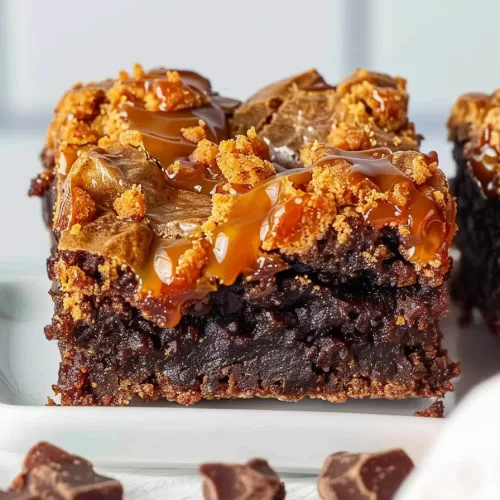 Gooey Caramel Crunch Brownies