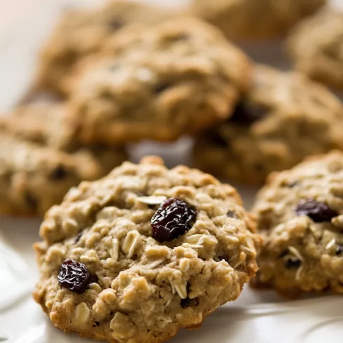 Low Fat Banana Raisin Oatmeal Cookies